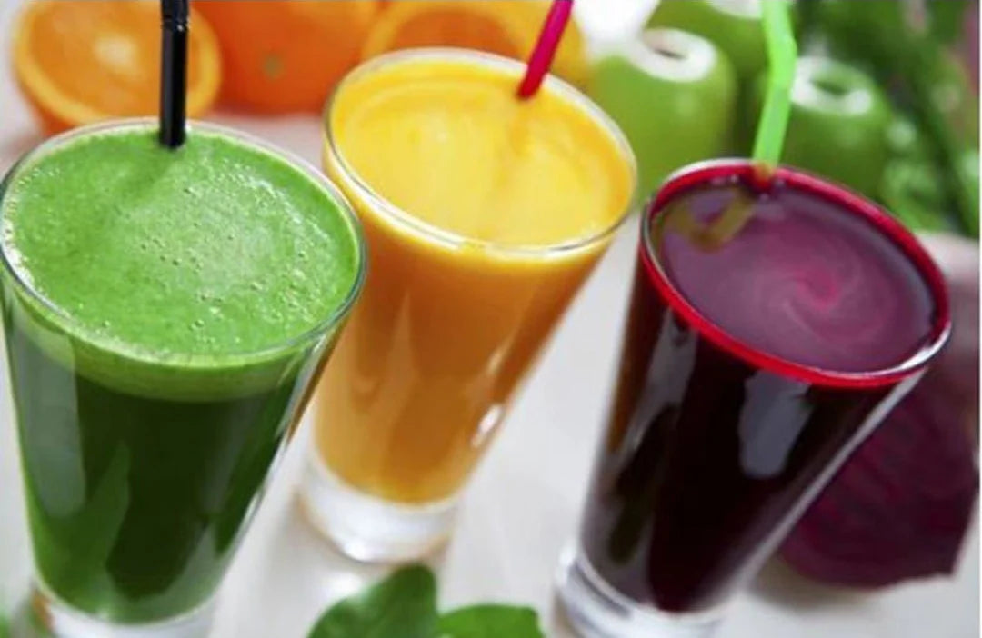 380ml Portable Juicer Blender - 6 Blades Rechargeable USB Smoothie Maker